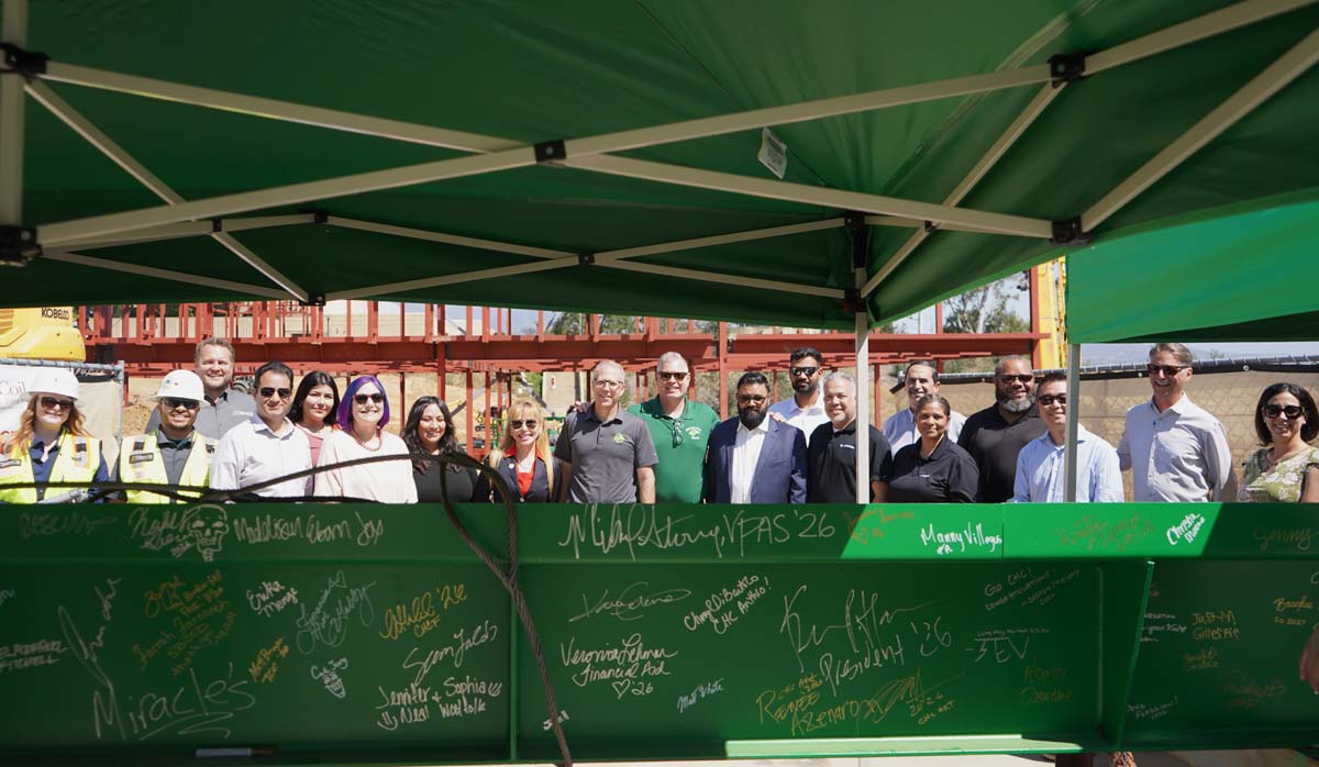 Oosan Instructional Building Topping Off Event 