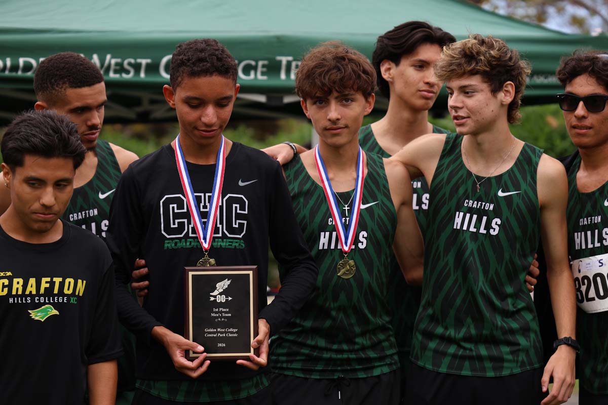 CHC Men's Cross Country Team