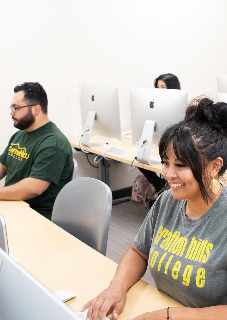 Crafton students in computer lab.