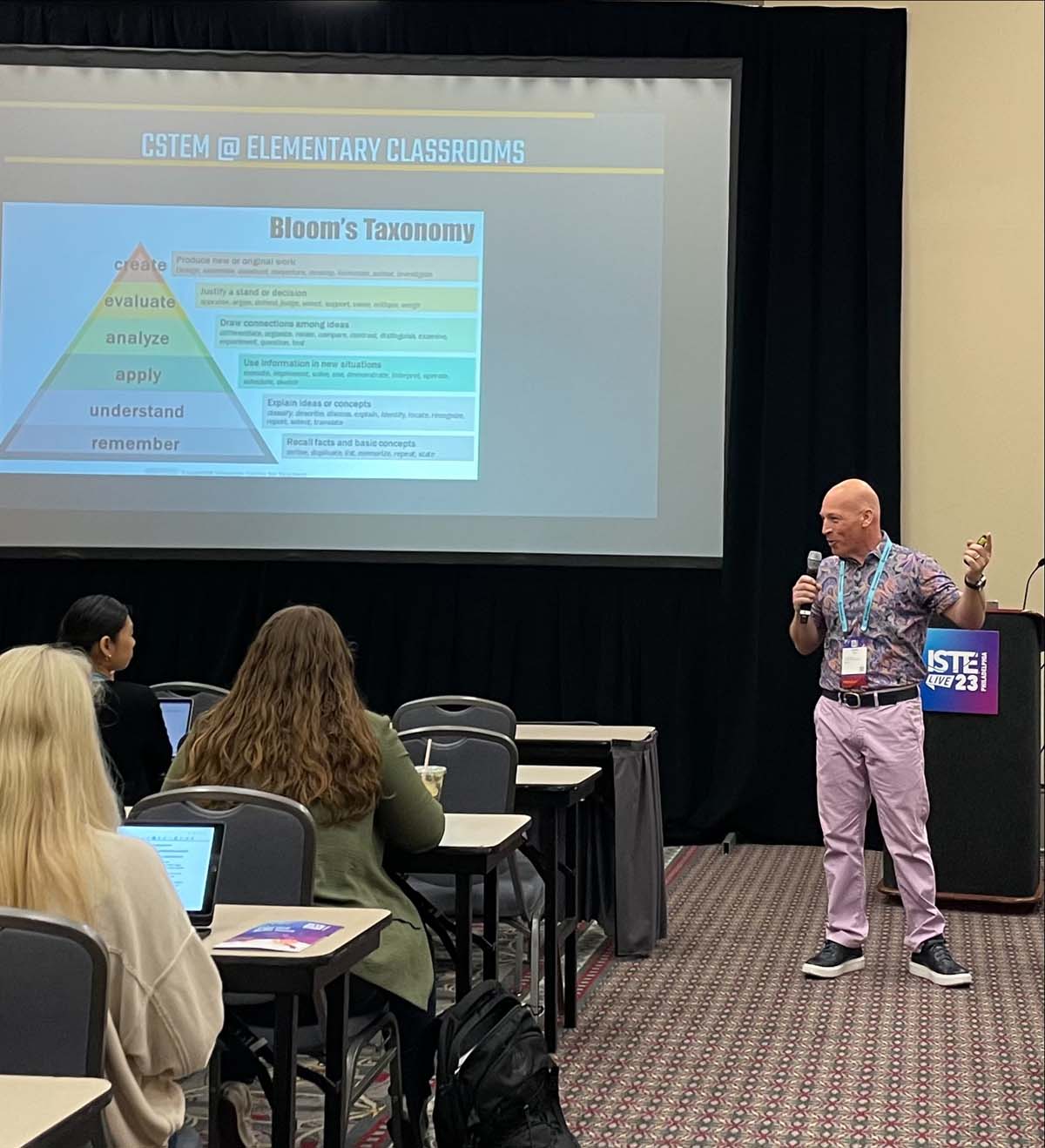 Professor Roland Hosch presents at ISTE Conference